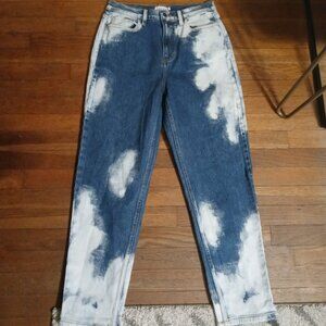 CELLO bleached high rise mom jeans (sz11)